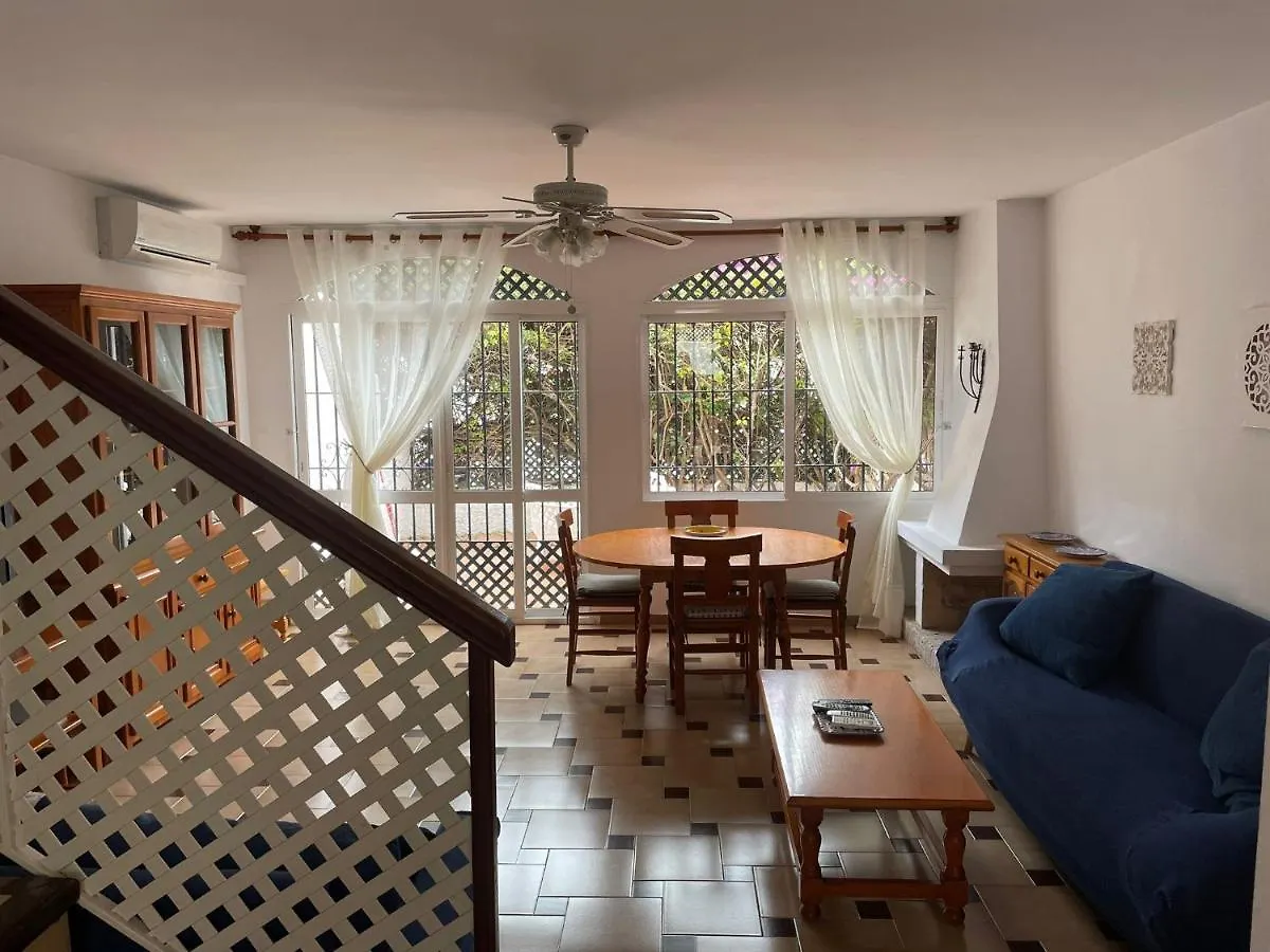 Verano Azul 12 Menyber Nerja Holiday home